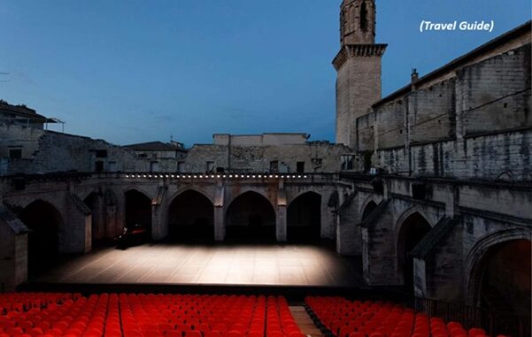 Le Cloître des Carmes Avignon